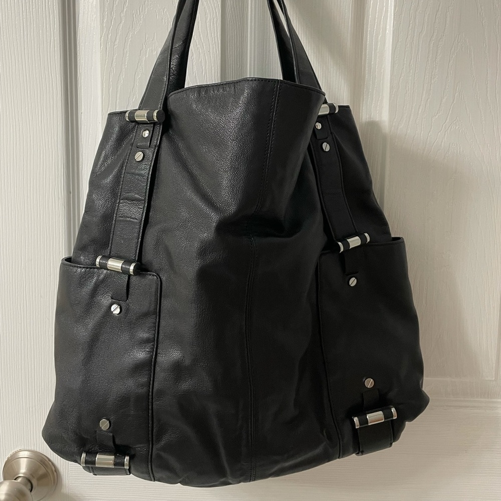 Michael Kors Large Black Purse - Picture 9 of 9